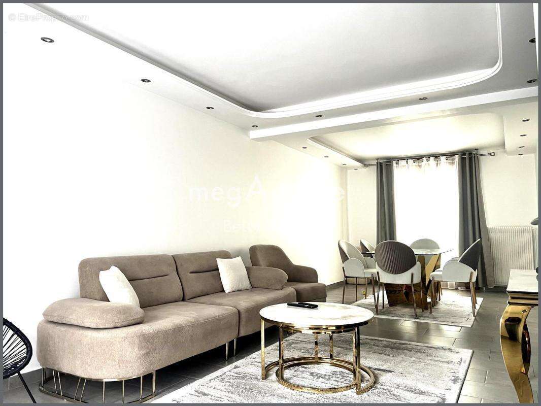 Secteur Globe/Saussaie- Maison familiale rénovée + logement indépendant- Aucun travaux ! - photo 3