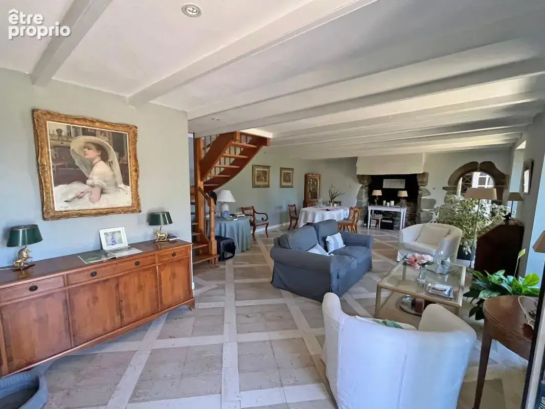 Un charme fou au cœur de Plouezoc’h ! Ensemble immobilier : maison principale, studio et dépendance - photo 5