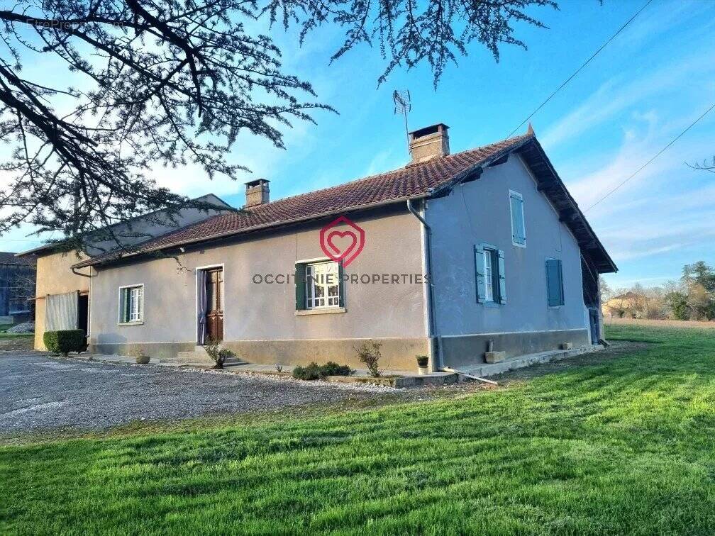 Maison à SEISSAN