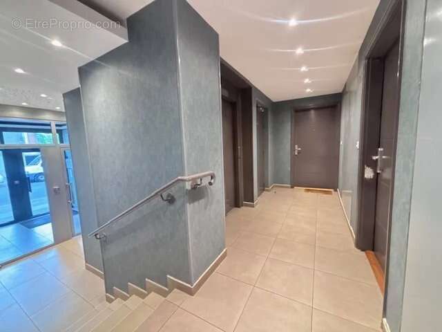 Saint-Ouen /  Grand Studio Lumineux de 27 m² –  Calme sur Jardins - photo 7