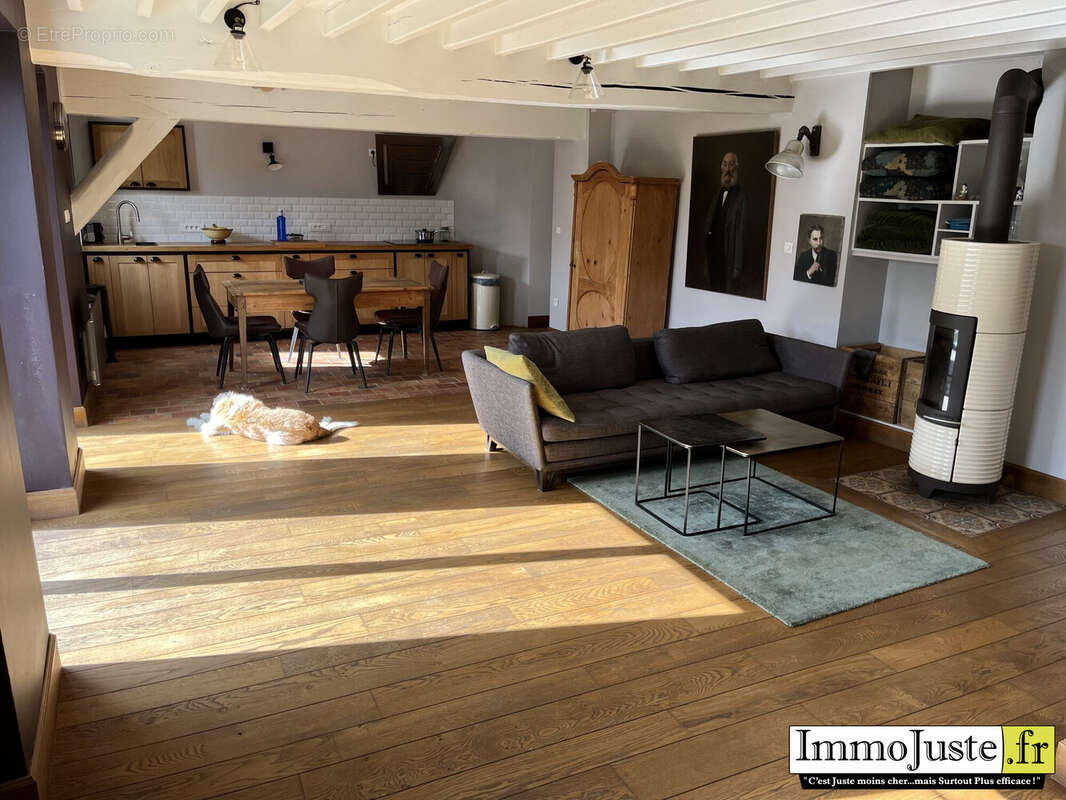 Appartement à LE PERRAY-EN-YVELINES