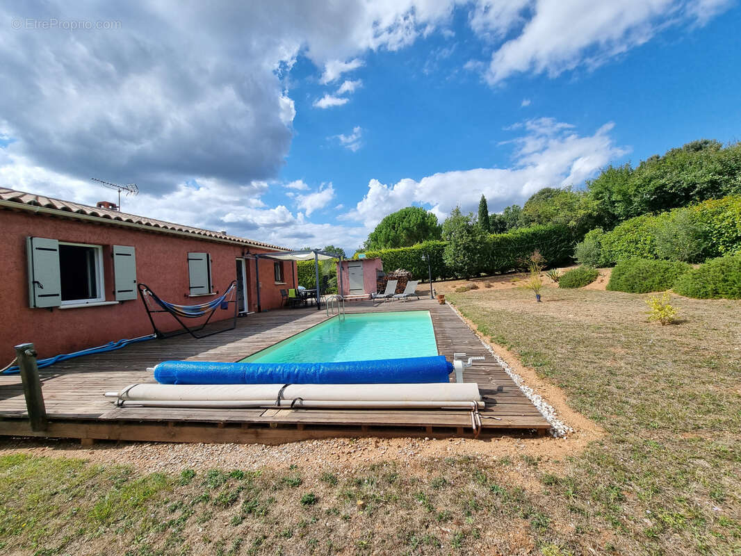 Maison à REGUSSE