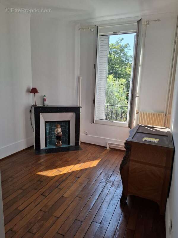 Maison à L&#039;ILE-SAINT-DENIS