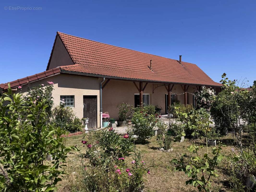 Maison à LOUHANS
