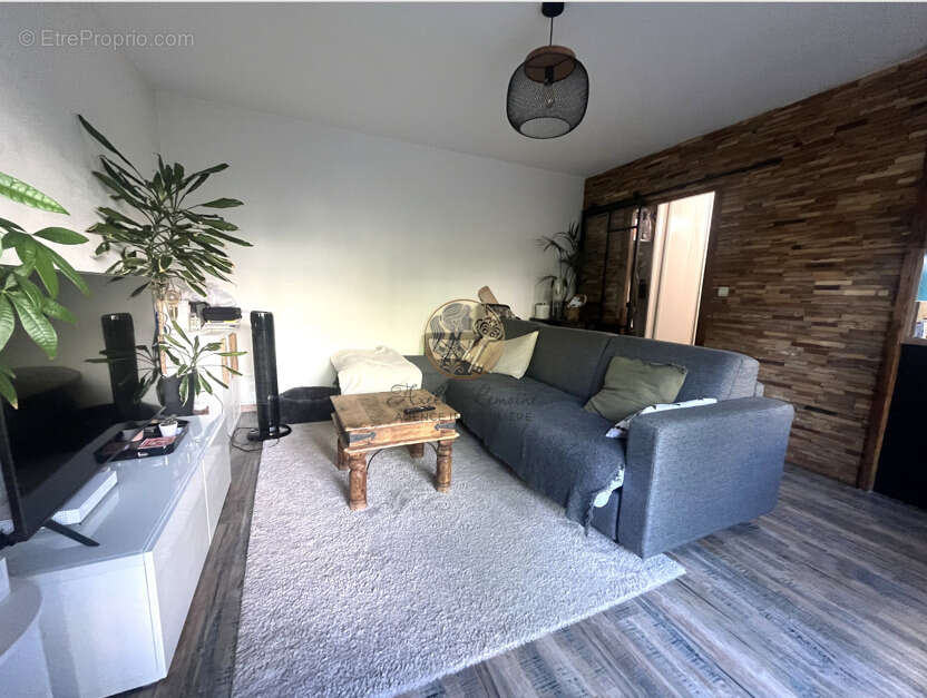 Appartement à TASSIN-LA-DEMI-LUNE