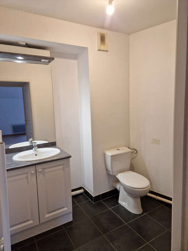 Appartement t2 de 49 m2 en dernier etage persan - photo 5