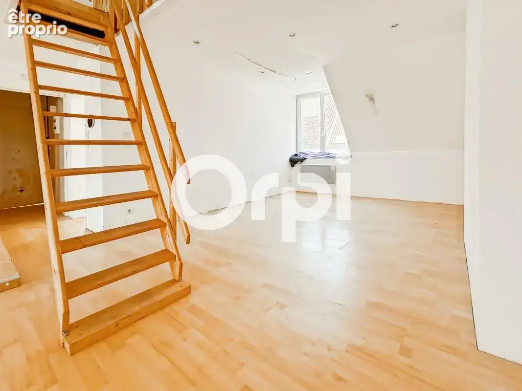 Appartement de type 4 en duplex au cœur de Bourbourg (59630) - photo 4