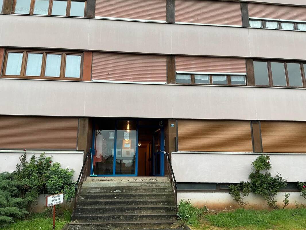 Photo 1 - Appartement à SAINT-LOUP-SUR-SEMOUSE