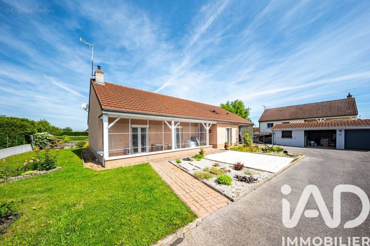 Photo 1 - Maison à MAGNY-SUR-TILLE