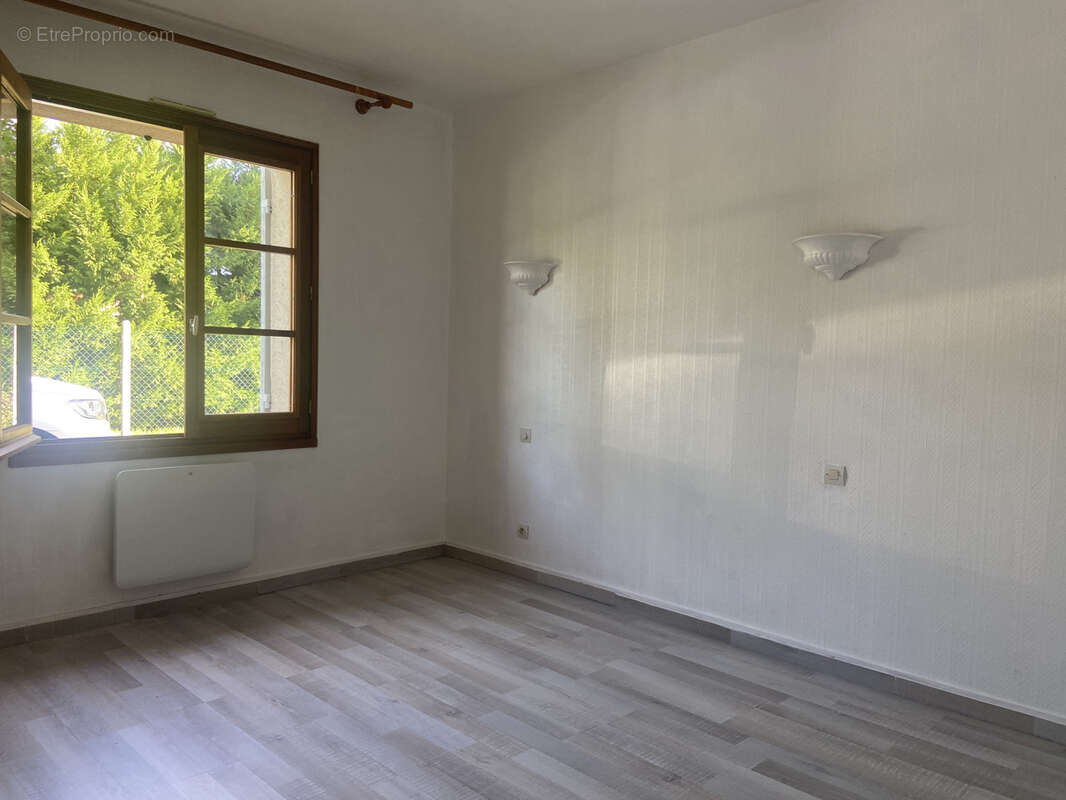 Maison à SAINTE-BAZEILLE