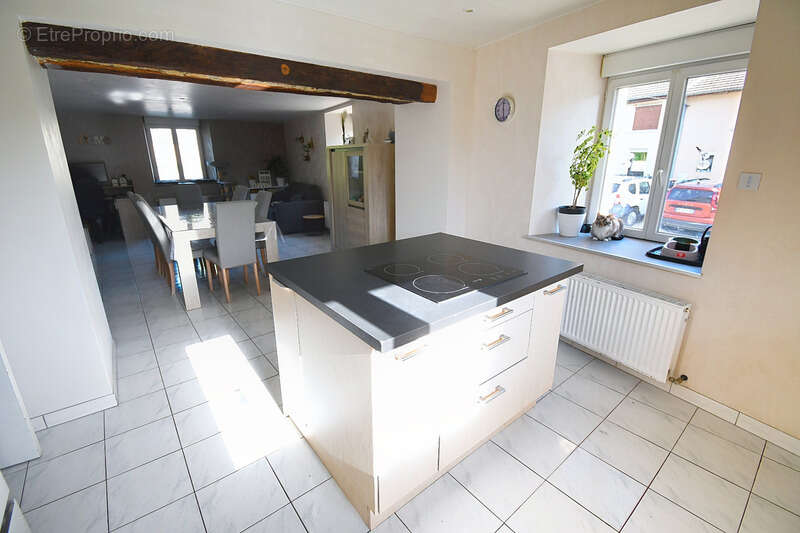 Maison à NOUILLONPONT