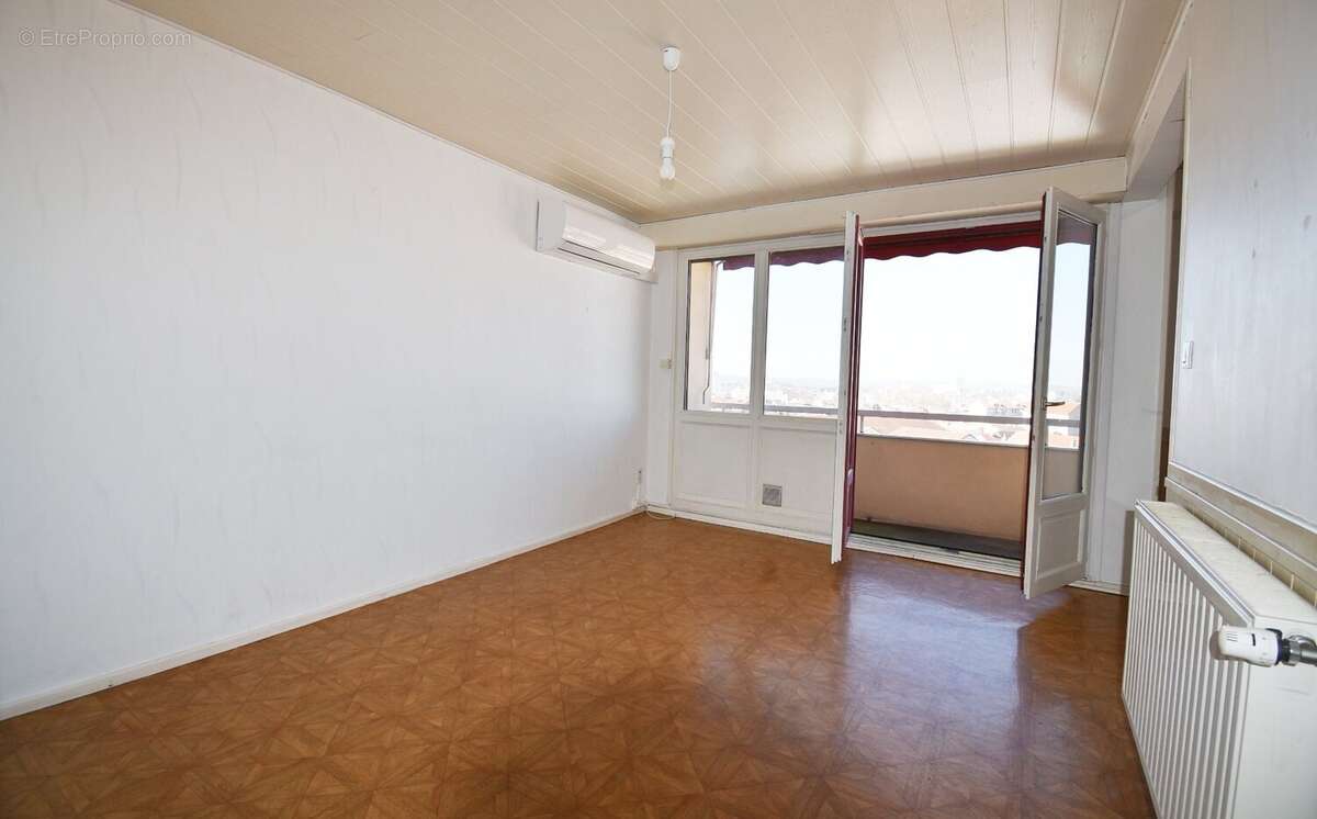 Appartement à VICHY