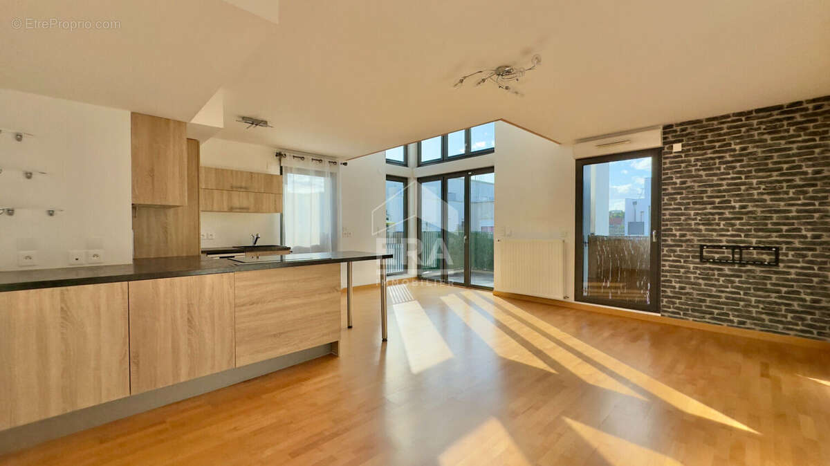 Appartement à ATHIS-MONS