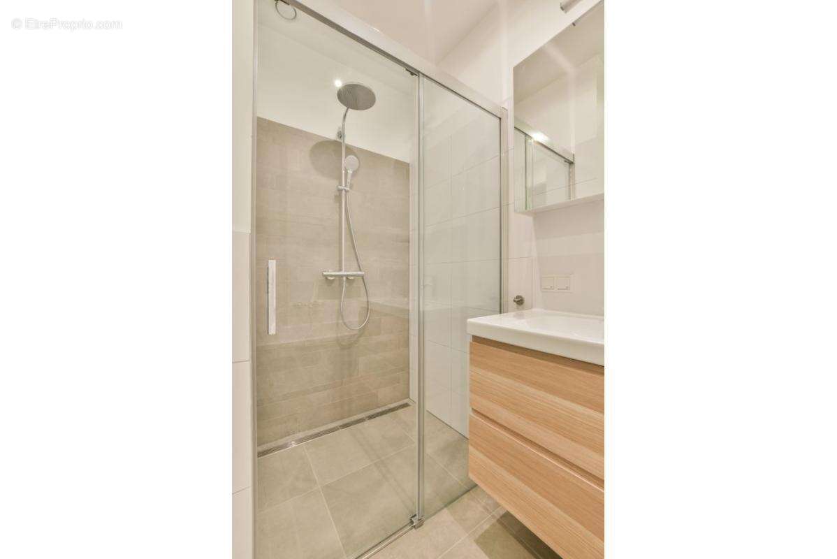 Appartement à QUESNOY-SUR-DEULE