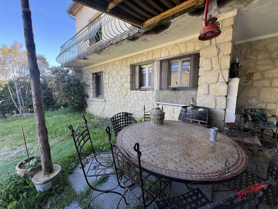 Maison à VAISON-LA-ROMAINE