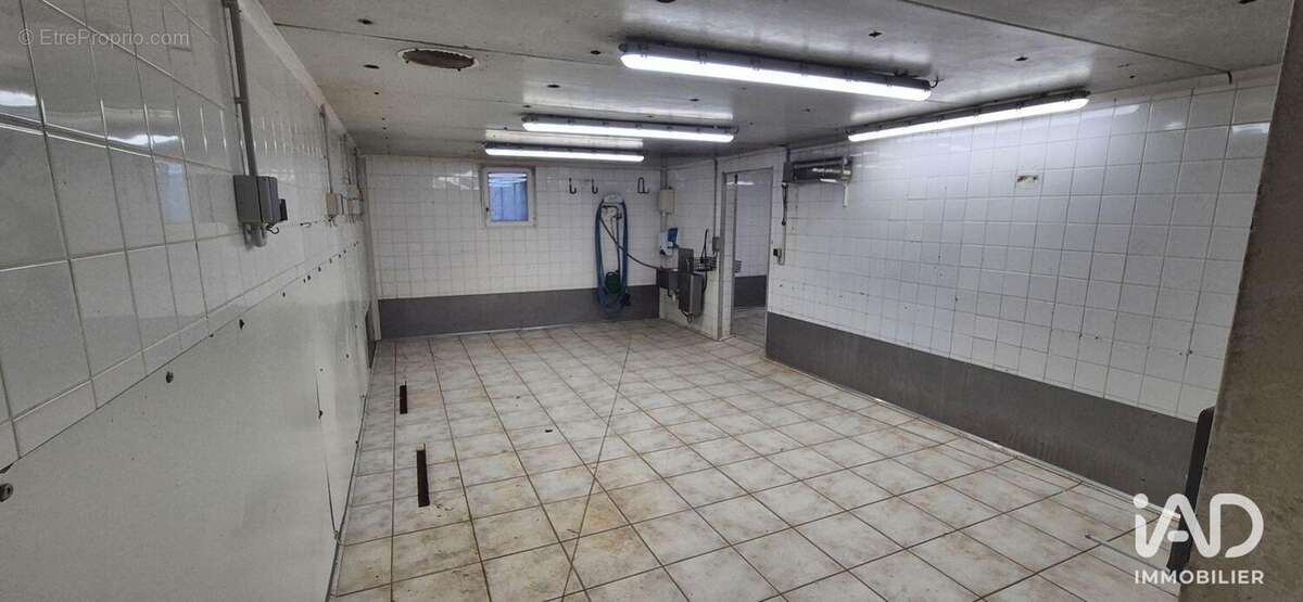 Photo 5 - Commerce à MONTIGNE