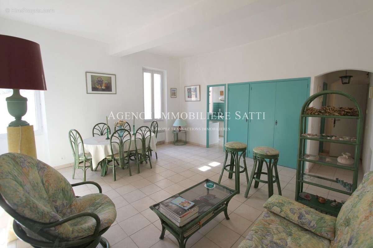 Appartement à SAINT-TROPEZ
