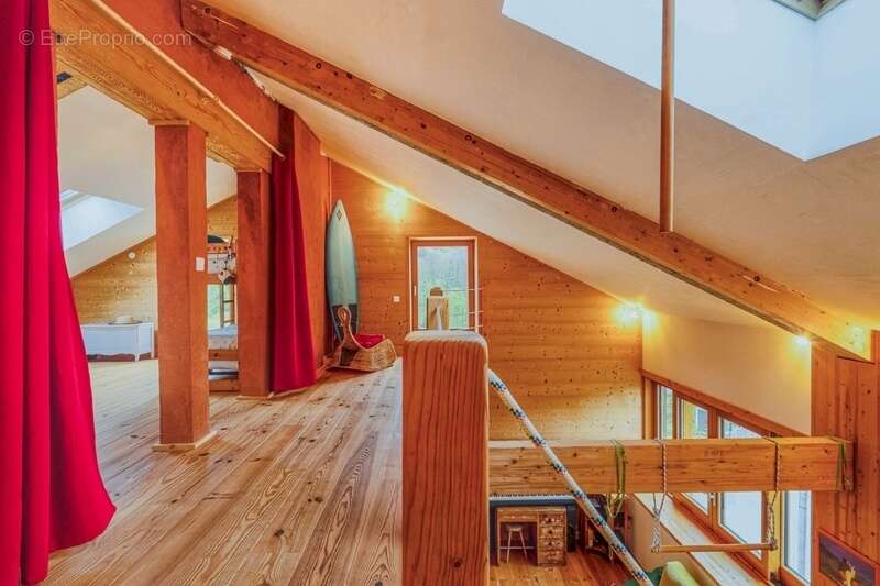 Maison à VAULNAVEYS-LE-HAUT
