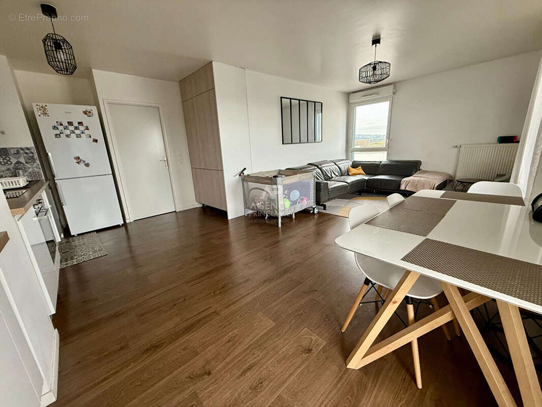 Appartement à CARRIERES-SOUS-POISSY