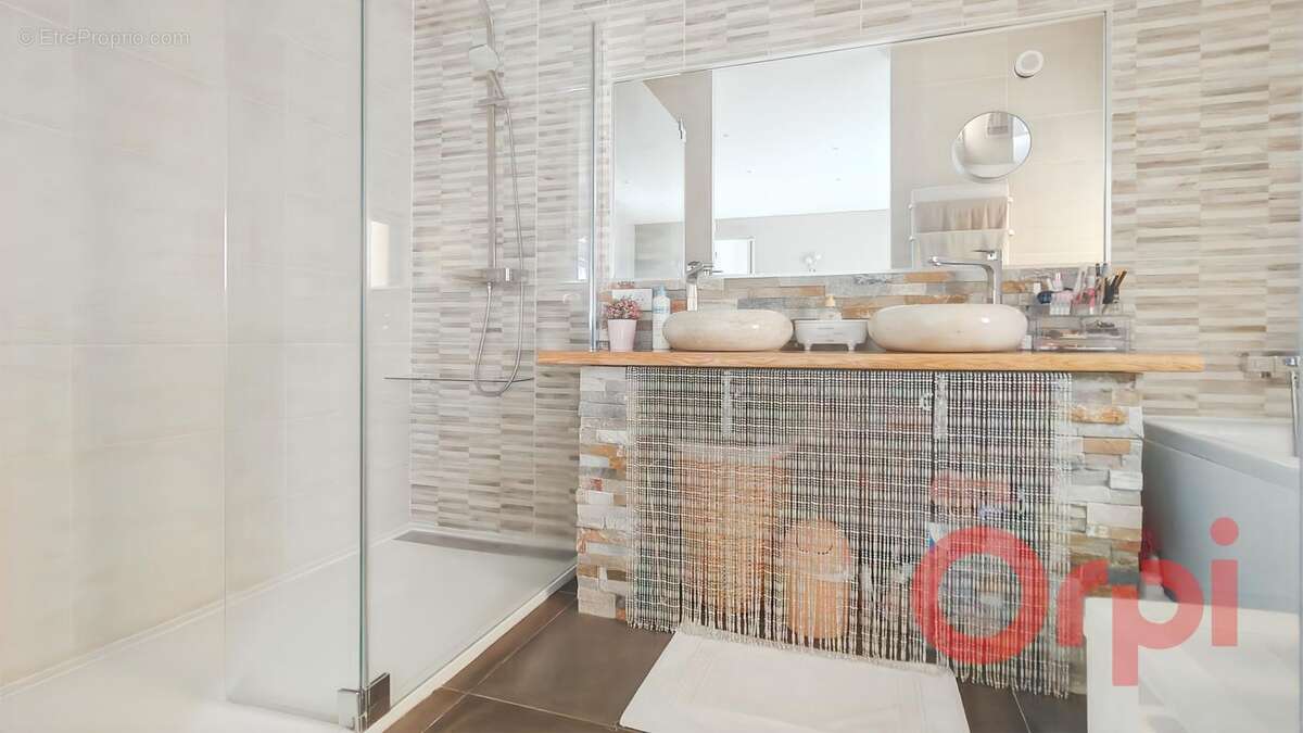 Maison à VALRAS-PLAGE