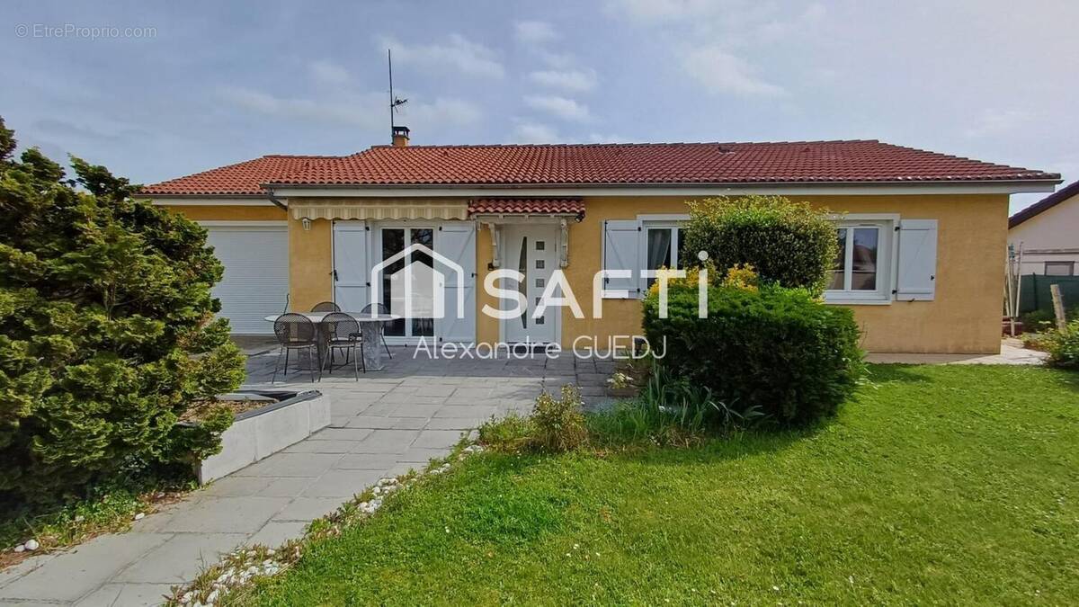 Photo 1 - Maison à SAINT-ANDRE-DE-CORCY