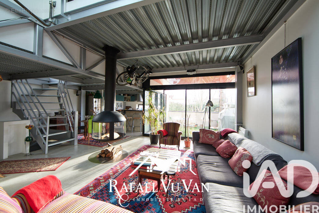 Photo 1 - Maison à IVRY-SUR-SEINE