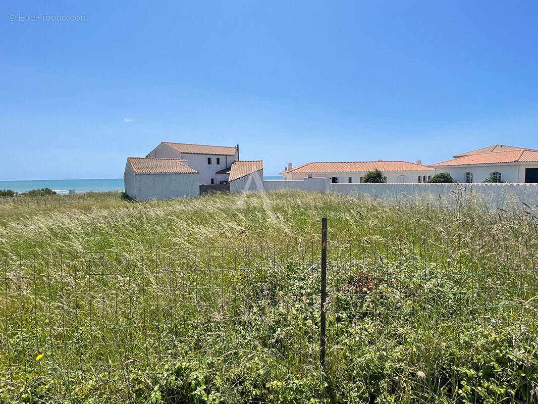 Terrain à BRETIGNOLLES-SUR-MER