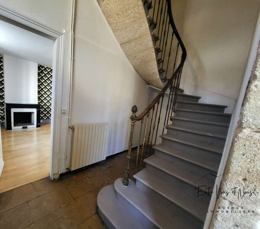 Maison 140 m² à Barsac  - photo 6