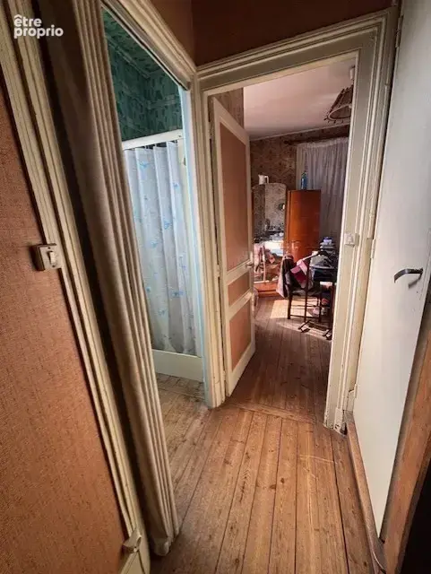 Maison de ville à rénover  avec garage et jardin - photo 3