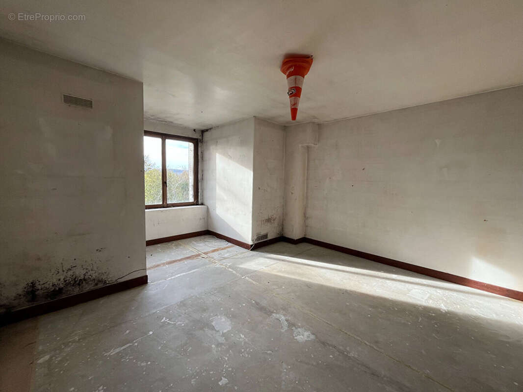 Maison à TRACY-SUR-LOIRE