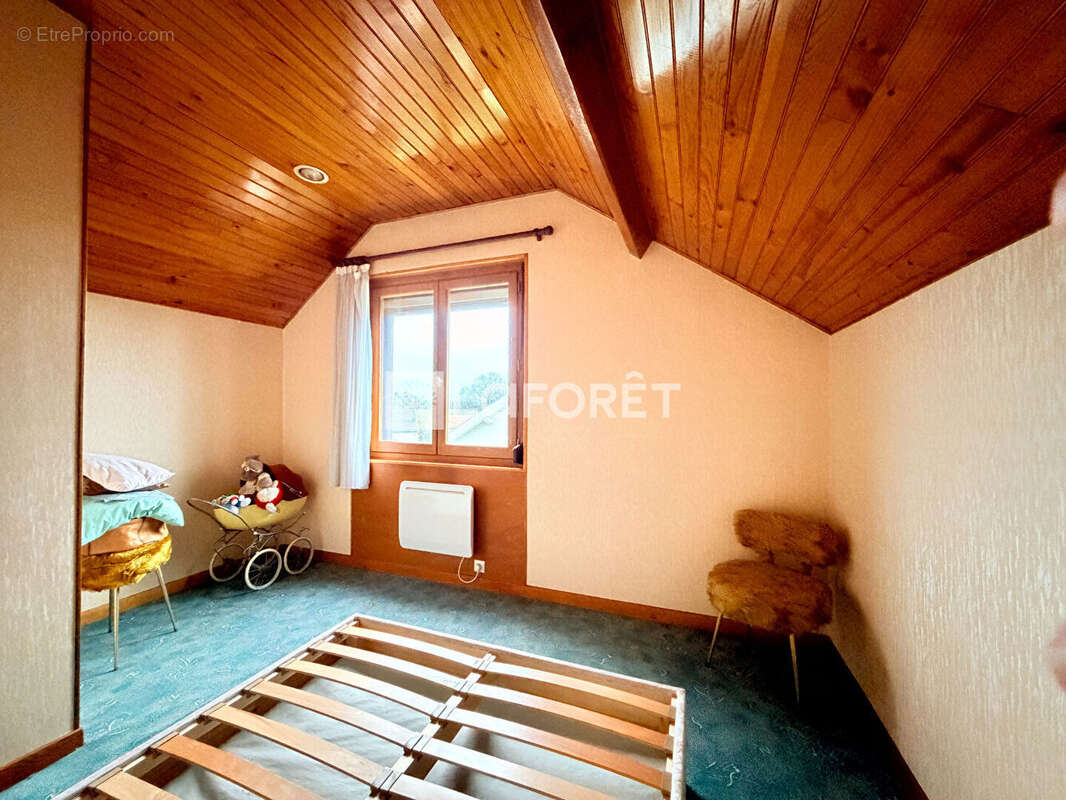 Maison à SAINTE-MENEHOULD