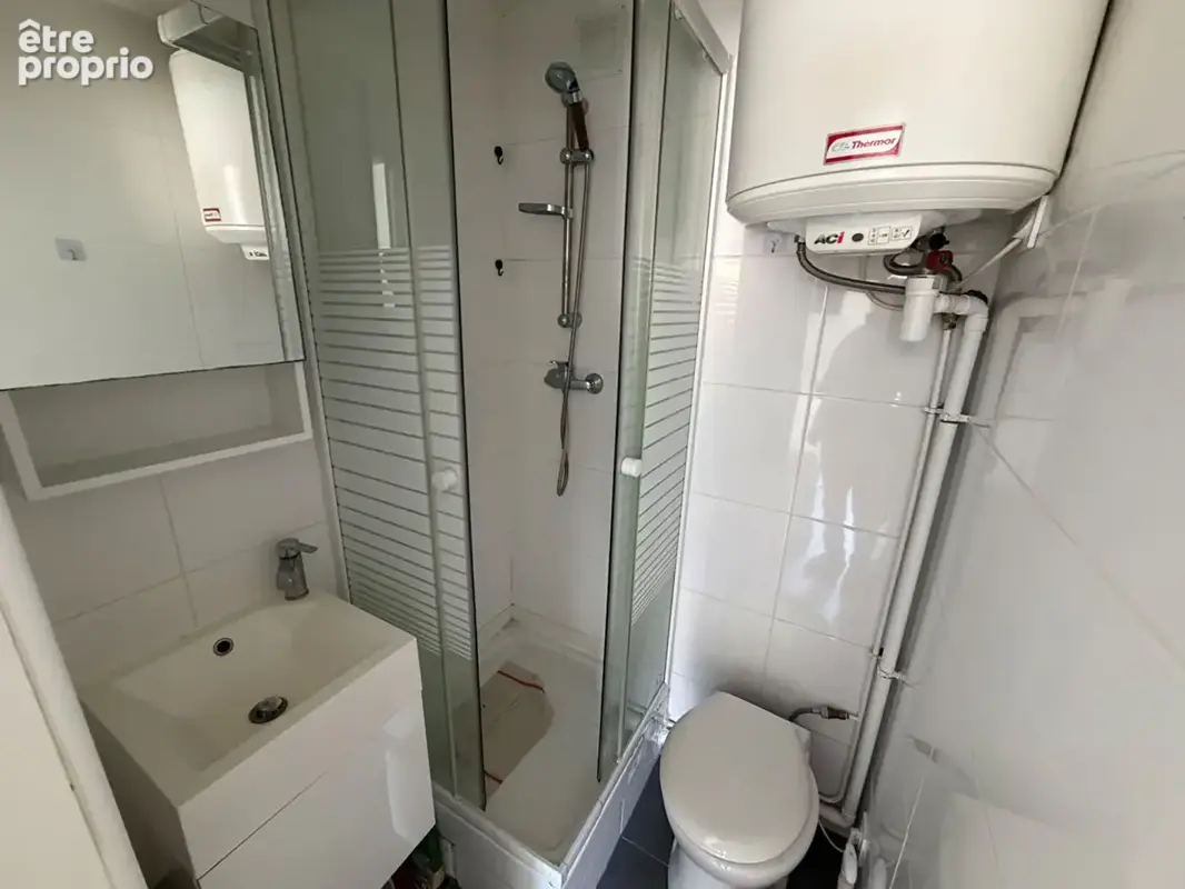Appartement - Paris 75011 - Studio T1 , 11 m2 - photo 5