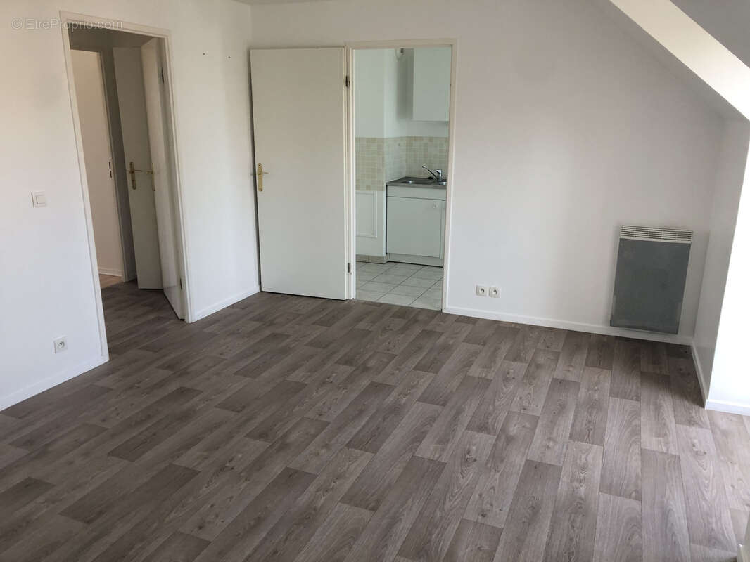 Appartement à MESSY