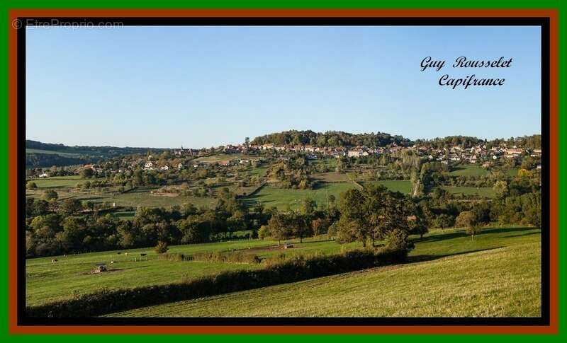 Maison à ALISE-SAINTE-REINE