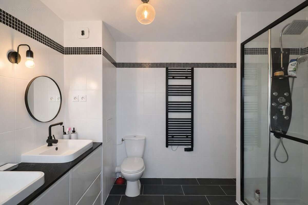 Appartement à LOGNES
