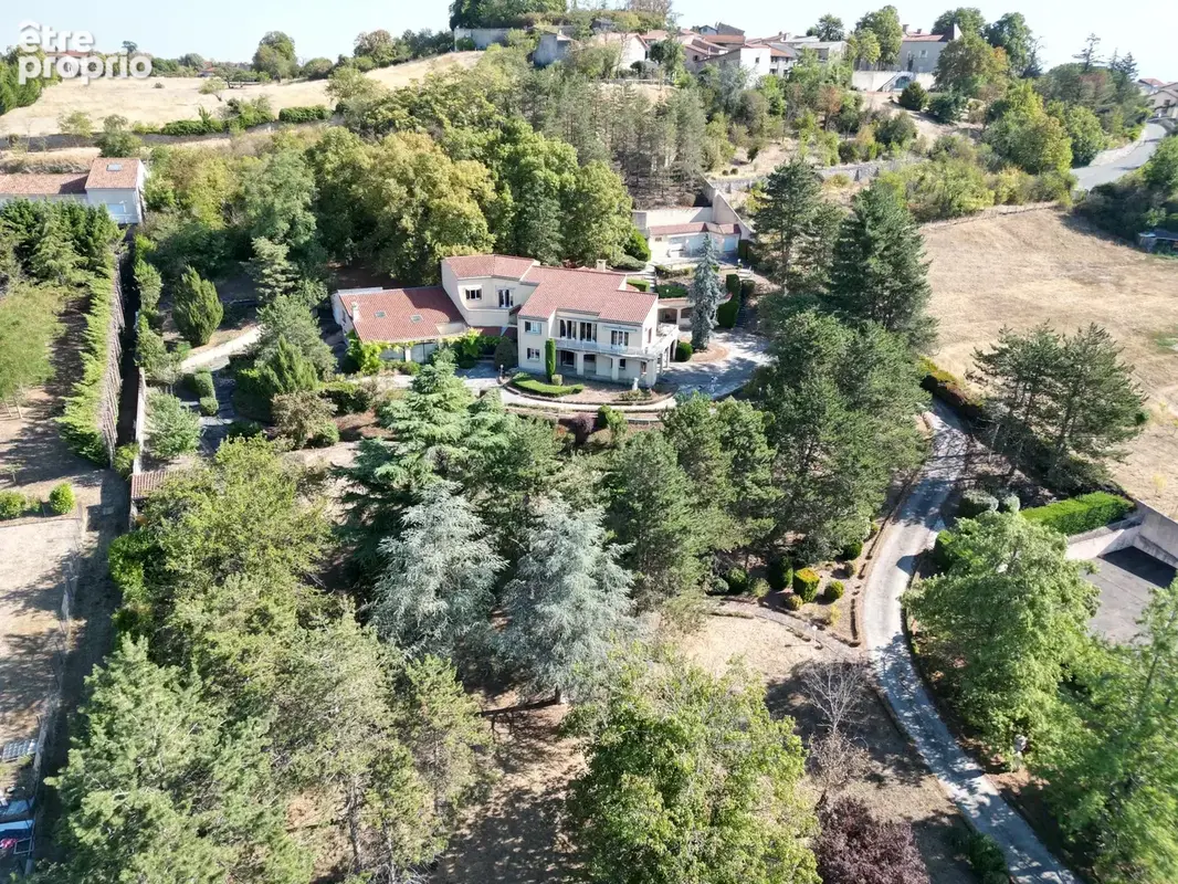 Maison à BEAUREGARD-L'EVEQUE