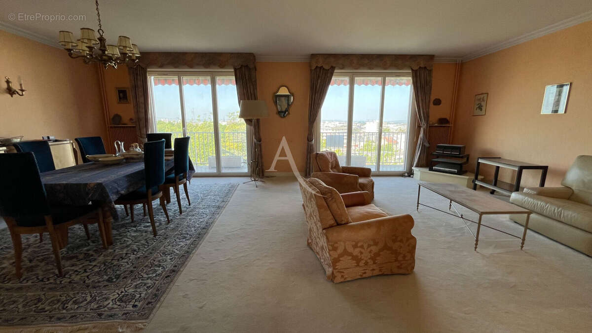 Appartement à REIMS