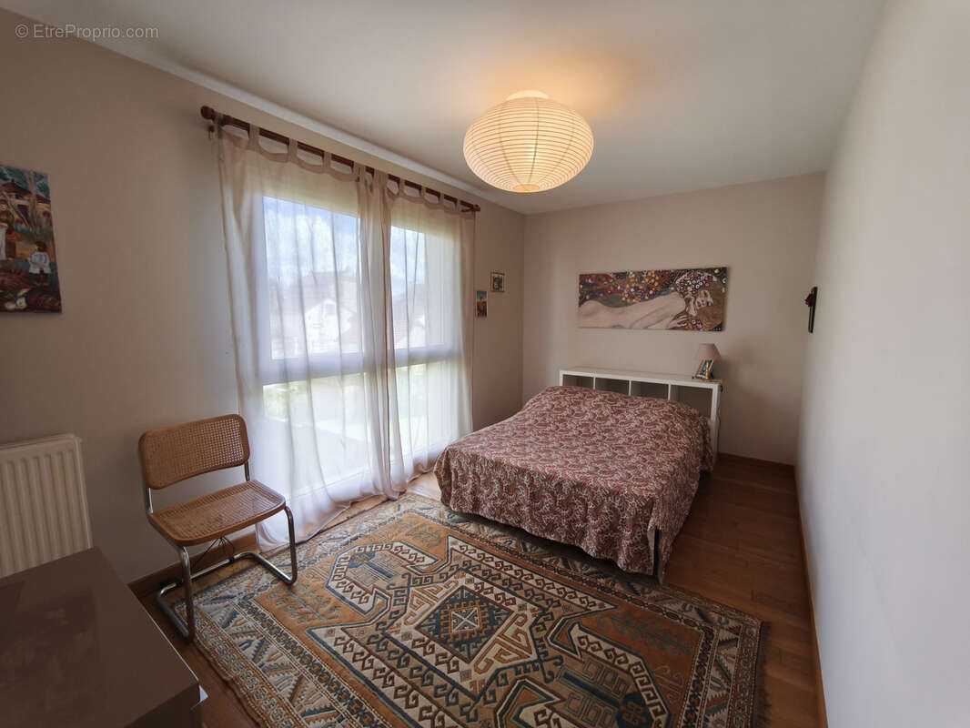 Maison à SAINTE-SAVINE