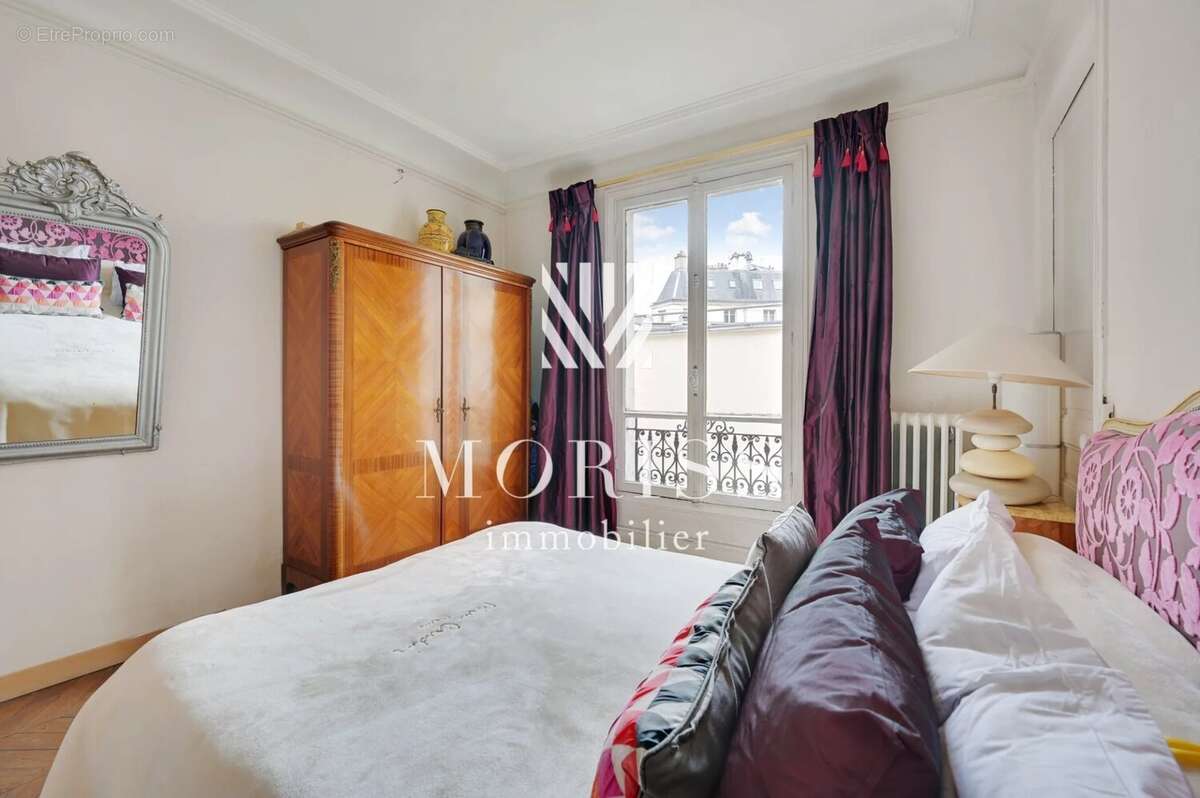 Appartement à PARIS-10E