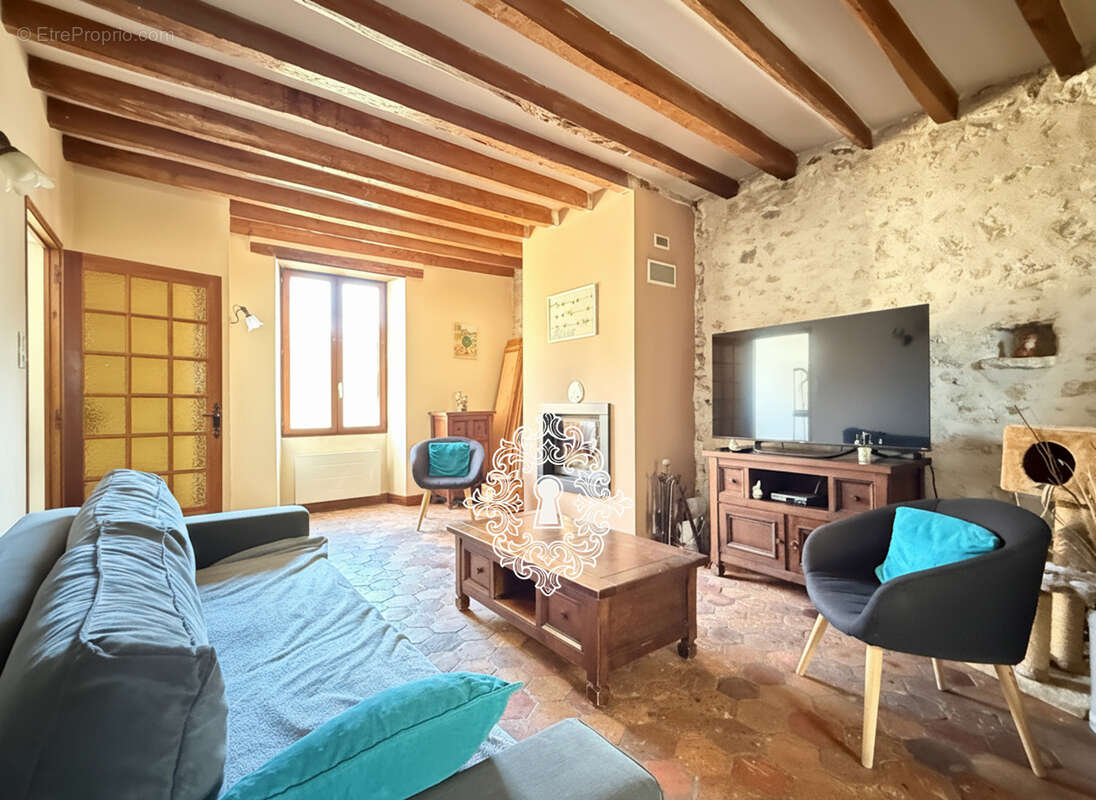 Maison à LONGUEVILLE