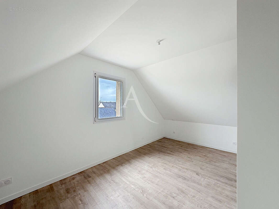 Maison Les Ponts De Ce 6 pièce(s) - photo 9
