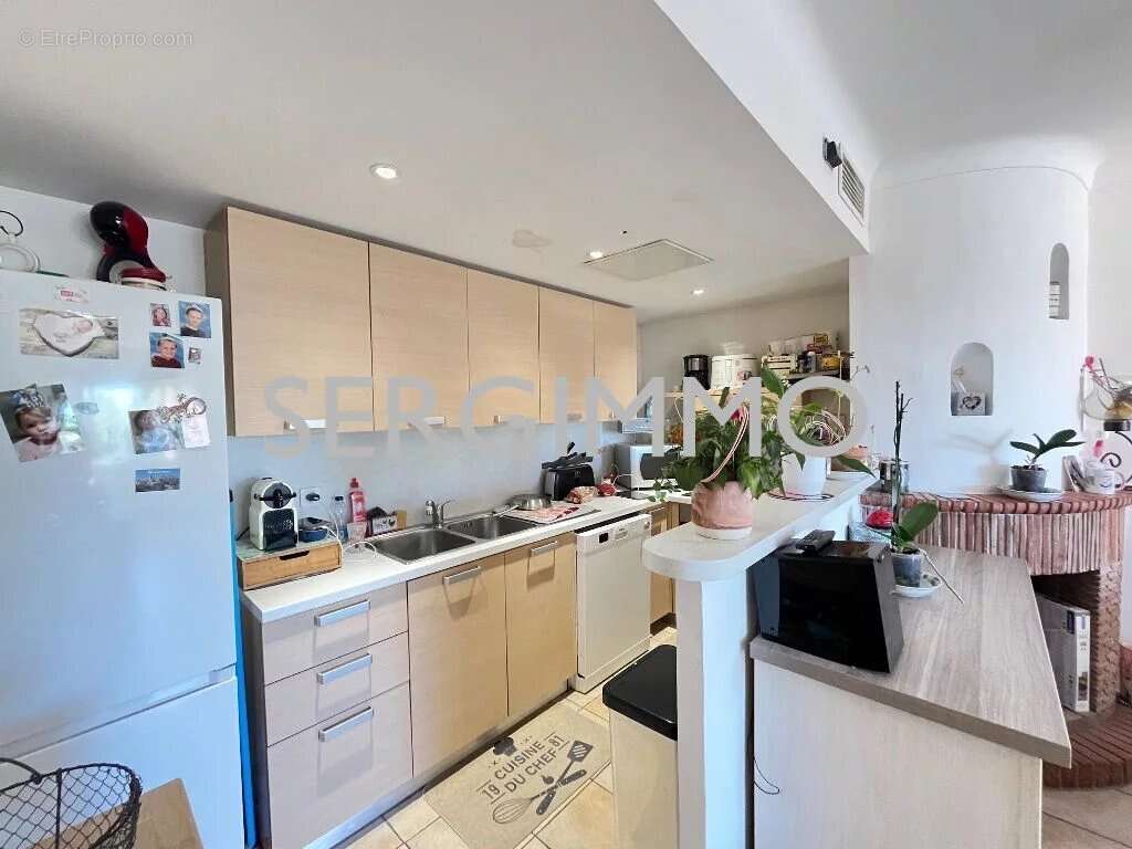 Appartement à MONTAUROUX