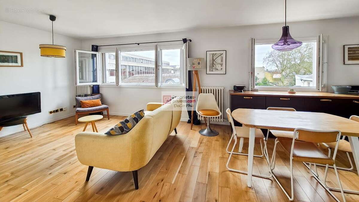 Appartement à VERSAILLES