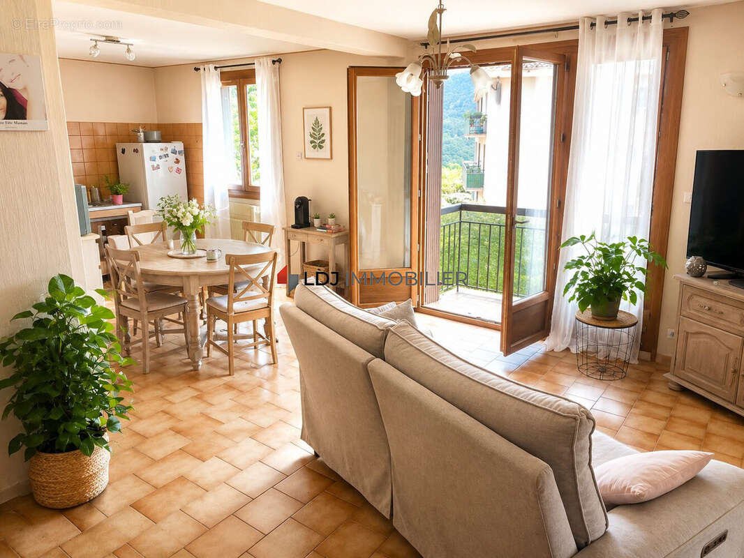 Appartement 300 m² à Amelie-Les-Bains-Palalda  - photo 4