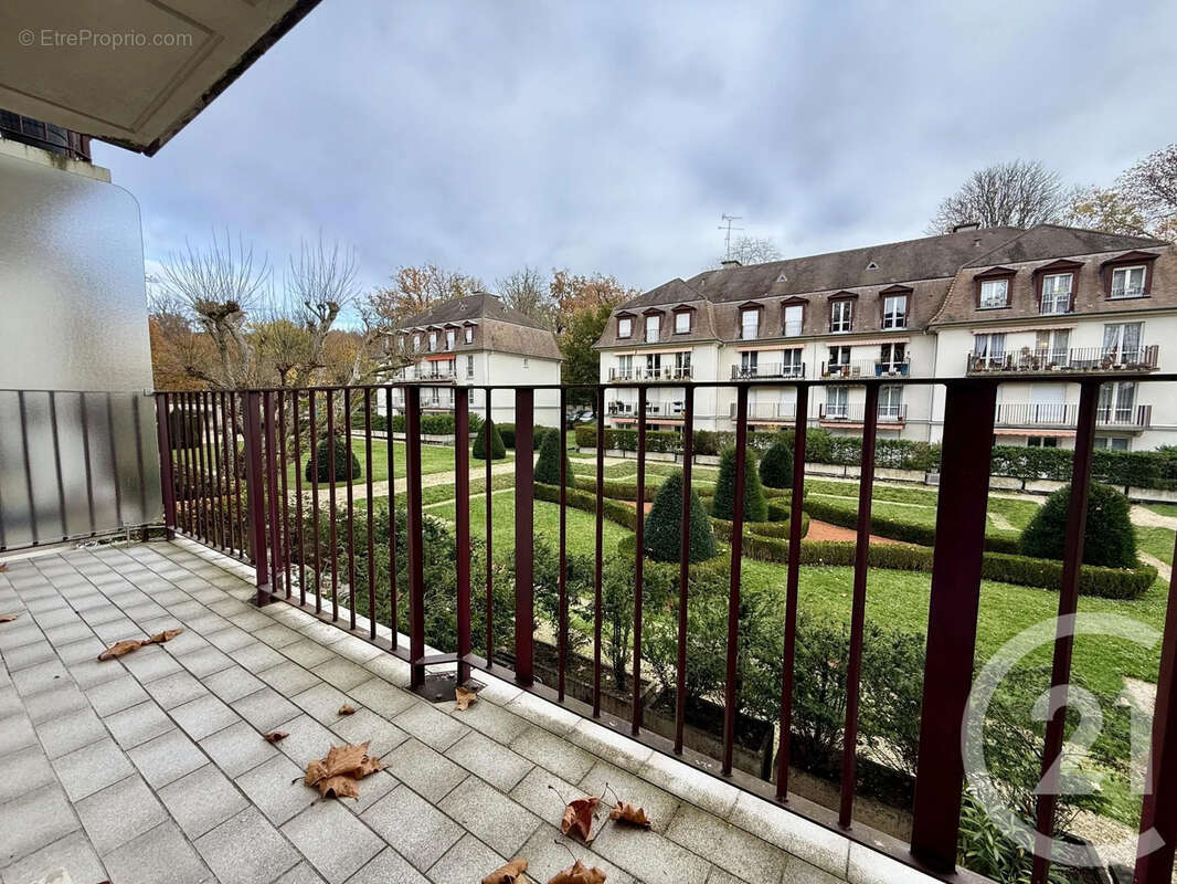 Appartement à FONTAINEBLEAU