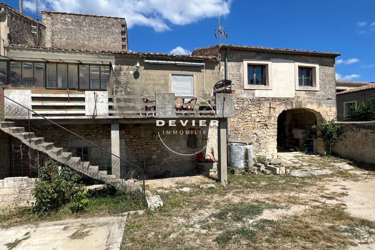 Maison 131 m² à Saint-Genies-Des-Mourgues  - photo 5