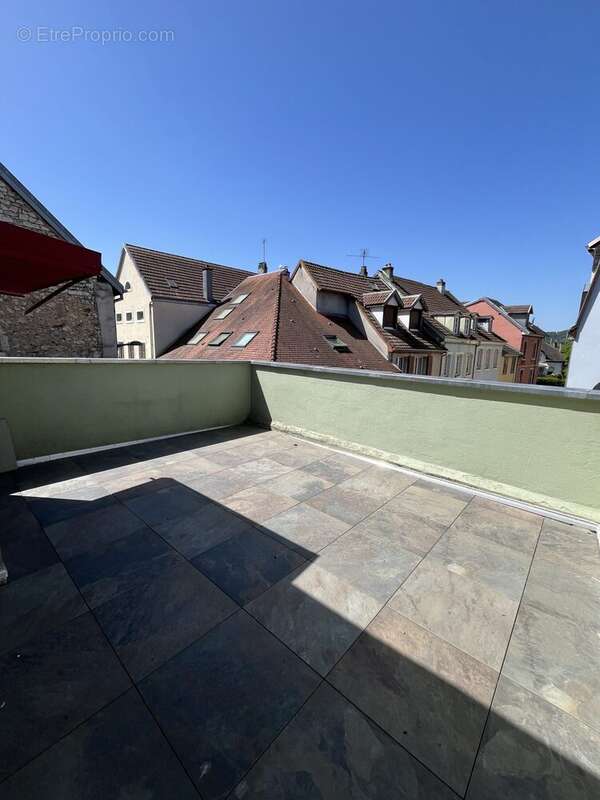 Appartement 115 m² à Montbeliard  - photo 8