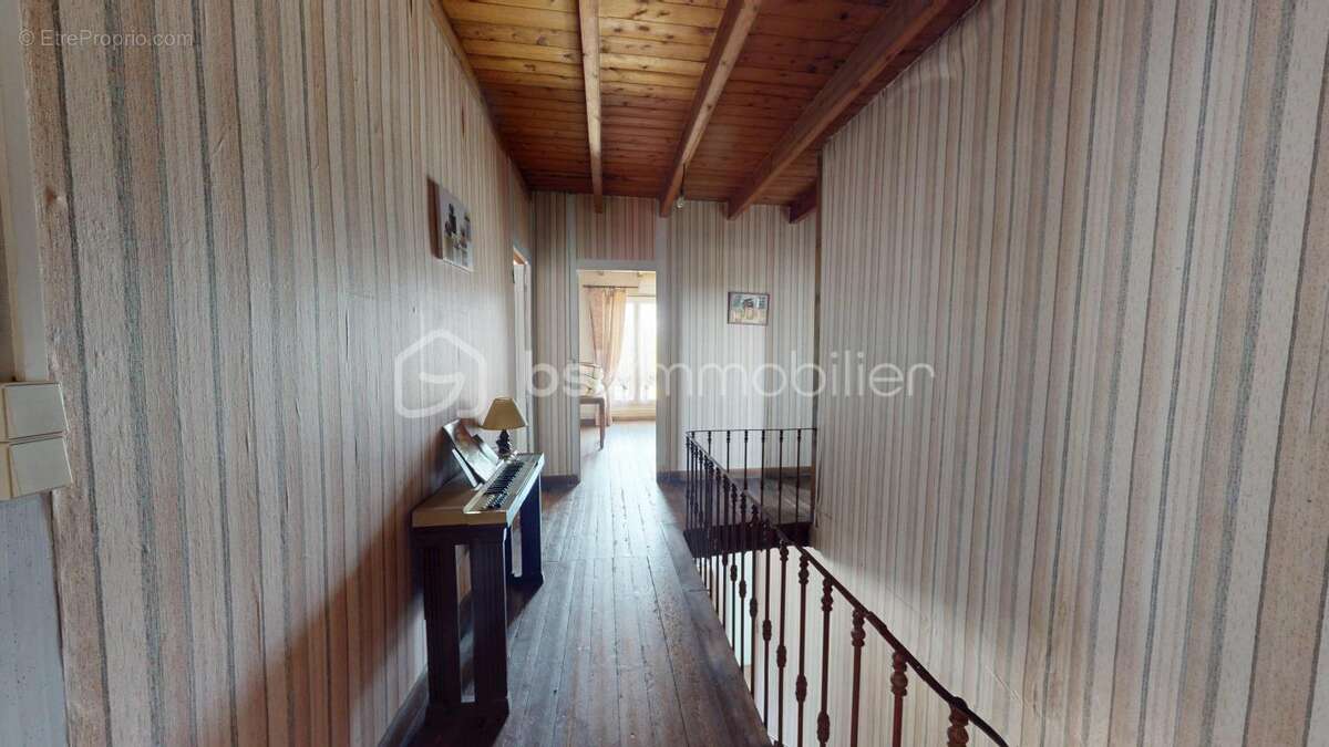 Maison Charentaise 11 pièces - photo 12