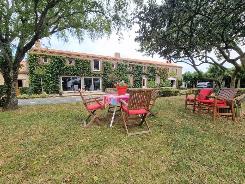 Maison à SAINT-LEGER-SOUS-CHOLET