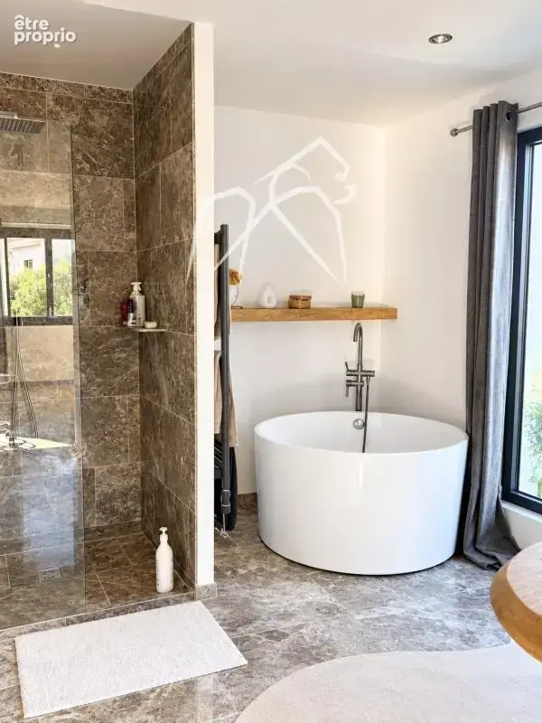 Villa  165m²  4 chambres  piscine  lattes 34970 - photo 7